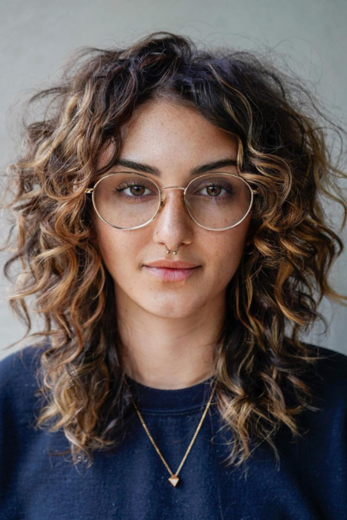 Shaggy Waves Hairstyles