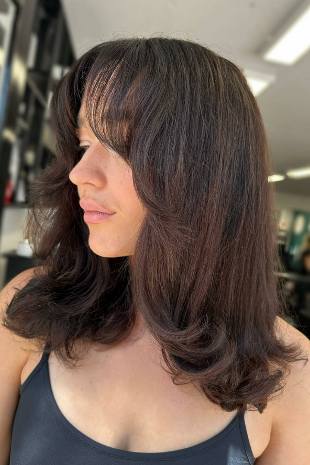 Home Shoulder Length Hairstyle for Women