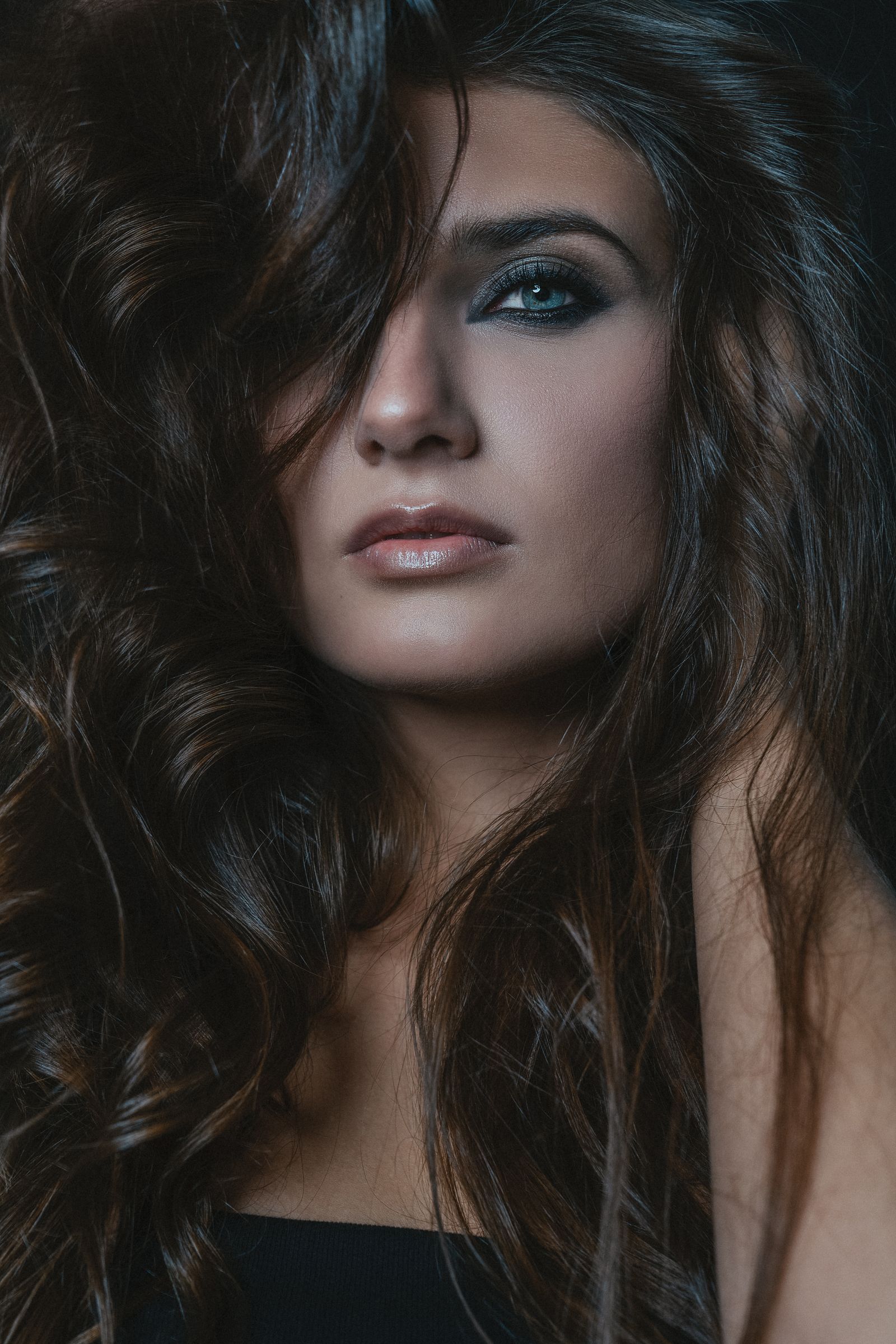 15 Fall Hair Color Ideas for 2026 (Espresso, Copper & More) Lived-in rooted brunette fall hair color, low maintenance