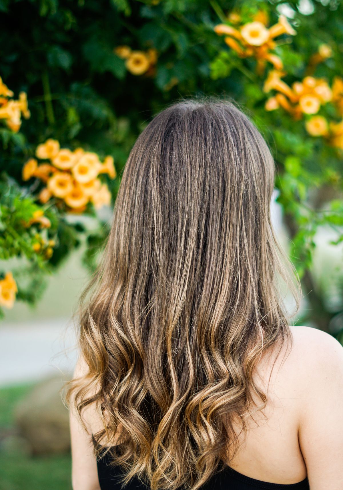 15 Effortless Wavy Hairstyles for Women (2026 Guide) Long wavy hairstyle ideas for women