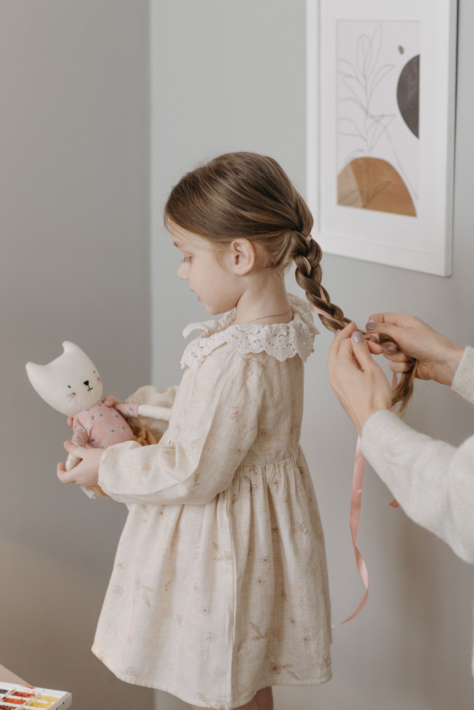 20 Adorable Halloween Hairstyles for Kids to Try Zombie messy side braid with ribbon — halloween hairstyle for kids